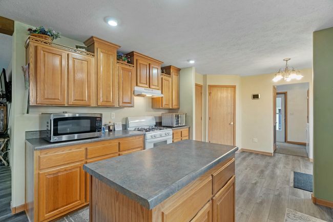 37161 39 Th Ave, House other with 4 bedrooms, 4 bathrooms and null parking in Paw Paw MI | Image 5