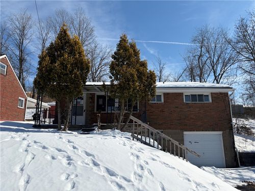 131 S Joslyn Dr, Penn Hills, PA, 15235 | Card Image