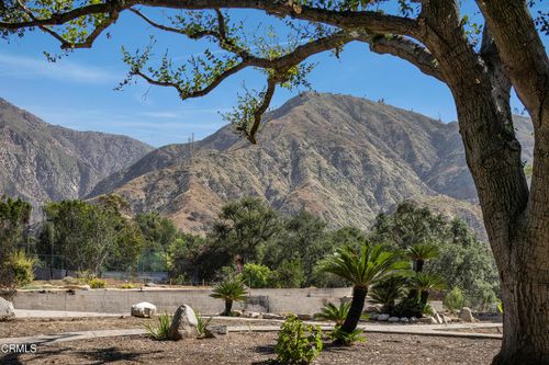 2236 Suree Ellen Ln, Altadena, CA, 91001-2832 | Card Image