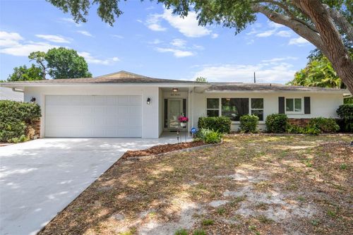 1214 Poplar Ave, VENICE, FL, 34285-7941 | Card Image