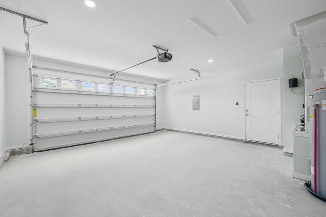 garage 72 | Image 31