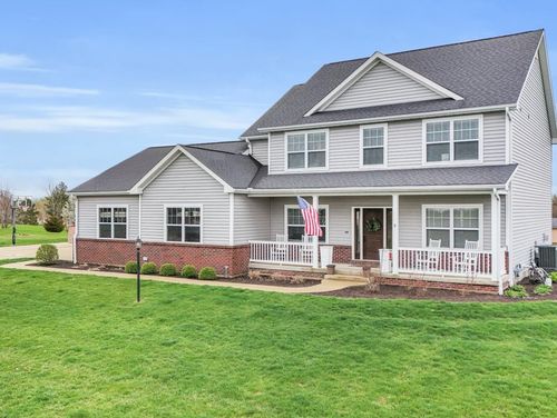 5 Fieldcrest Dr, Monticello, IL, 61856-8320 | Card Image