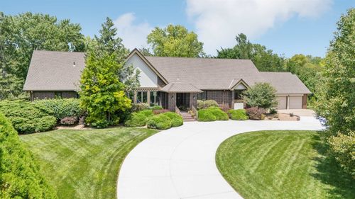 11 N Sandpiper St, Wichita, KS, 67230-6613 | Card Image