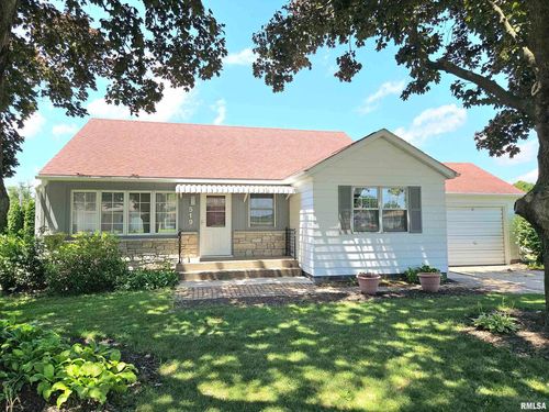 519 Sycamore St, Wilton, IA, 52778-9584 | Card Image