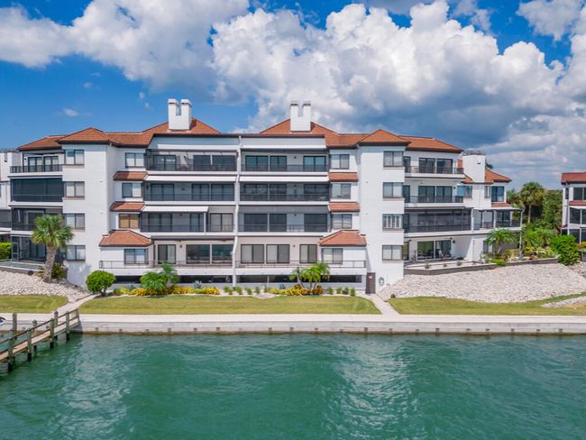 232 - 232 La Peninsula Blvd, Condo with 2 bedrooms, 3 bathrooms and null parking in NAPLES FL | Image 36