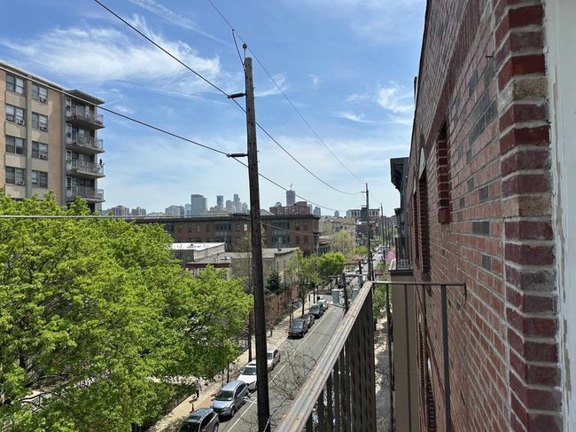 APT-7 - 218 Jackson St, Condo with 3 bedrooms, 2 bathrooms and null parking in Hoboken NJ | Image 12