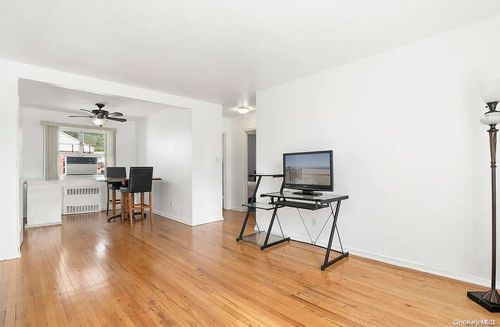 20-225-33 Hillside Ave, Bellerose Manor, NY, 11427-2003 | Card Image