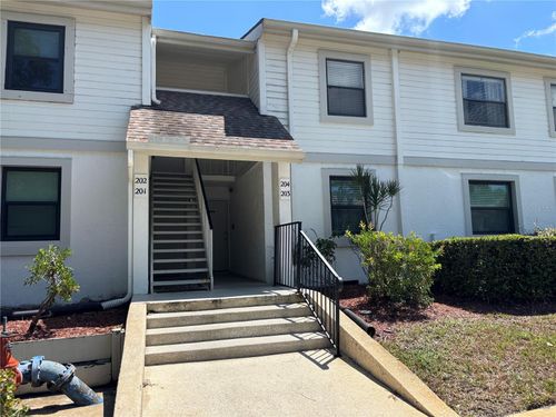 204-204 Meadow Ln, OLDSMAR, FL, 34677-2246 | Card Image