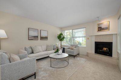 4 - 925 Tobruck Ave, Townhouse with 3 bedrooms, 3 bathrooms and 1 parking in North Vancouver BC | Image 1