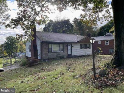 355 Barclay Hill Rd, BEAVER, PA, 15009-9442 | Card Image