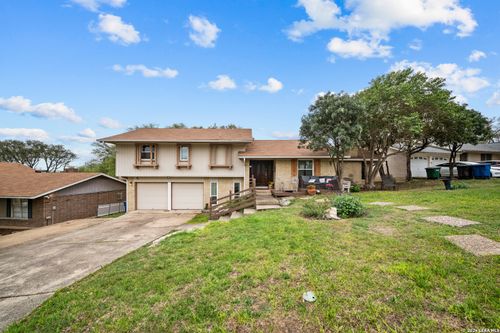 5626 Cary Grant Dr, San Antonio, TX, 78240-2422 | Card Image