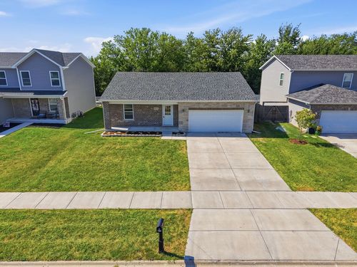 812 Western Ave, Braidwood, IL, 60408-5402 | Card Image