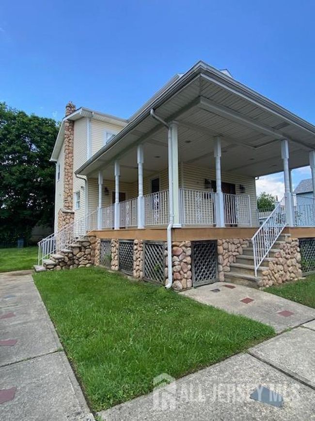 68 Wilmot St, House other with 3 bedrooms, 3 bathrooms and null parking in East Brunswick NJ | Image 4
