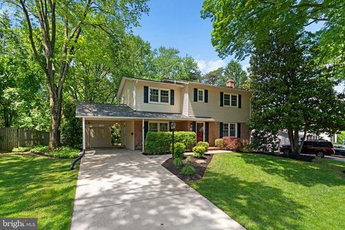 816 Diamond Dr, GAITHERSBURG, MD, 20878-1800 | Card Image