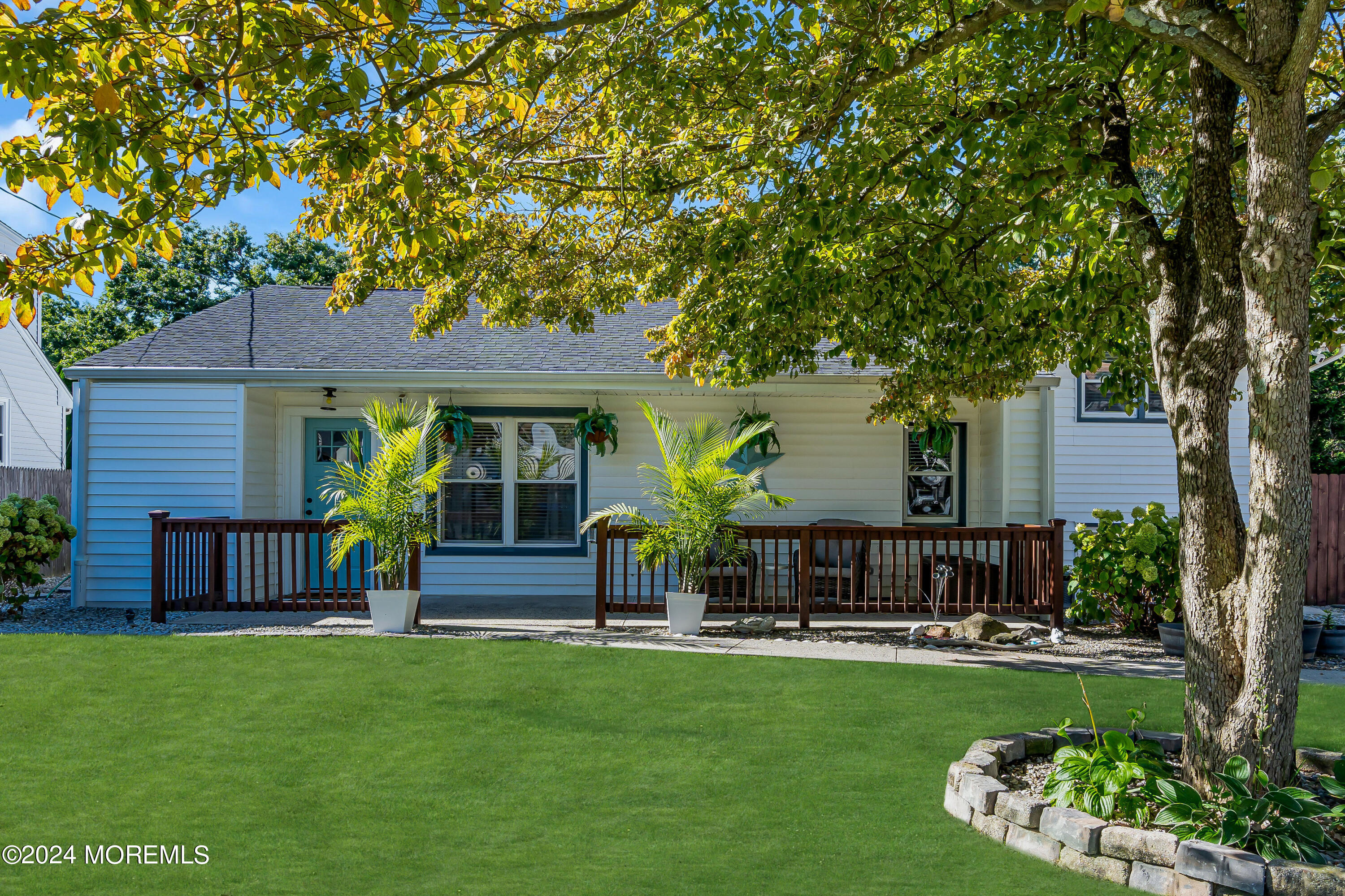 Glenmere Ave, Neptune, NJ 07753