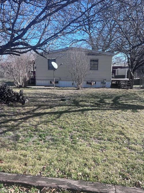 304 S Shannon St, Wayne, OK, 73095 | Card Image