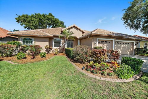5584 Eastwind Dr, SARASOTA, FL, 34233-5079 | Card Image