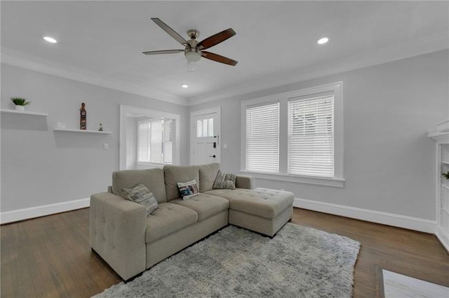 1667 Sylvan Rd Sw, House other with 3 bedrooms, 2 bathrooms and 2 parking in Atlanta GA | Image 11