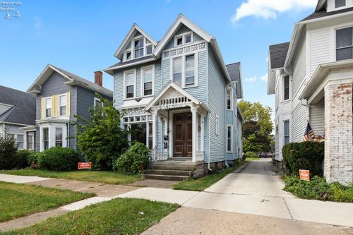 427 Jackson St, Sandusky, OH, 44870-2736 | Card Image