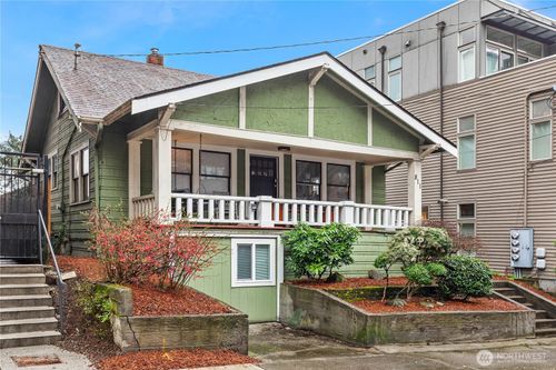 811 Ne 66th Street, Seattle, WA, 98115 | Card Image