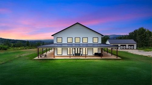 664 Wiggins Rd, Lyerly, GA, 30730-5045 | Card Image