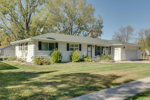 108 3rd St Nw, Dilworth, MN, 56529-1034 | Card Image