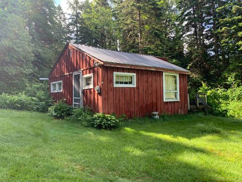 3 Finch Ln, Clarksville, NH, 03592 | Card Image