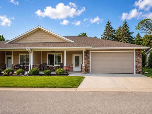 N13W6569 Cedarburg Trail, Cedarburg, WI, 53012 | Card Image