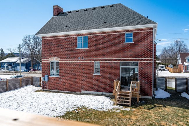 46 Francis St W, House other with 4 bedrooms, 3 bathrooms and 8 parking in Creemore ON | Image 34