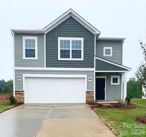 136 Brentwood Dr, Statesville, NC, 28625-4785 | Card Image