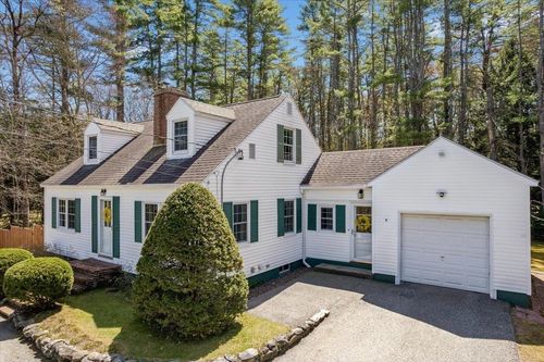 321 Spring Street, Hopkinton, NH, 03229-3150 | Card Image