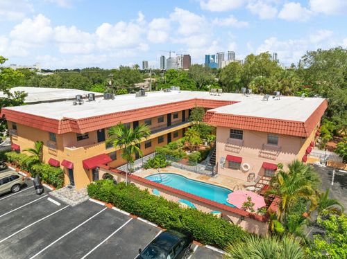 102-1545 Miami Rd, Fort Lauderdale, FL, 33316-2696 | Card Image