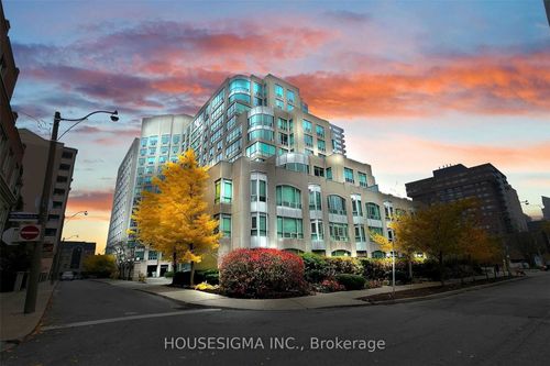 703-942 Yonge St, Toronto, ON, M4W3S8 | Card Image