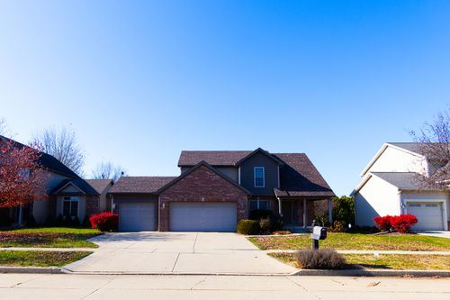 1307 Longford Ln, Bloomington, IL, 61704-4583 | Card Image