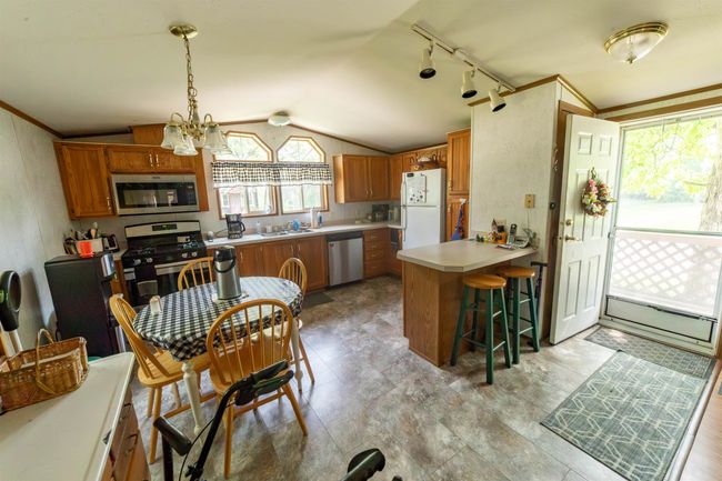 251 Oak St, Home with 2 bedrooms, 1 bathrooms and null parking in Oxford WI | Image 6