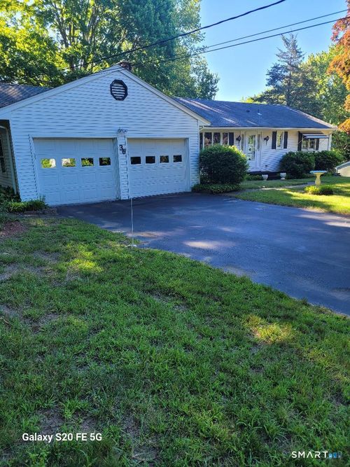 36 Park Rd, Colchester, CT, 06415-2727 | Card Image
