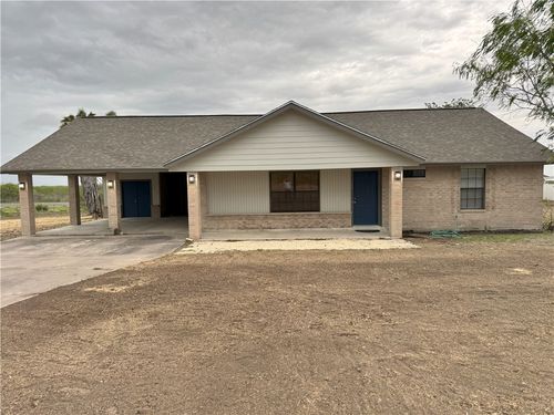 136 Lakeview Trce, Three Rivers, TX, 78071-3266 | Card Image
