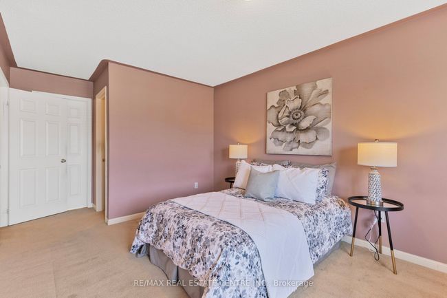 12 Sentimental Way, House attached with 3 bedrooms, 2 bathrooms and 1 parking in Brampton ON | Image 17