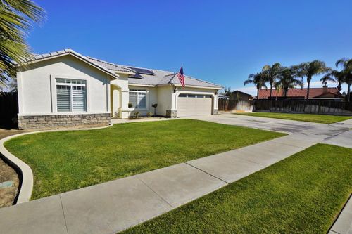 1030 Shady Street, Lemoore, CA, 93245 | Card Image