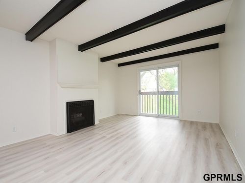 apt-246b-4000 S 56th St, Lincoln, NE, 68506-7801 | Card Image