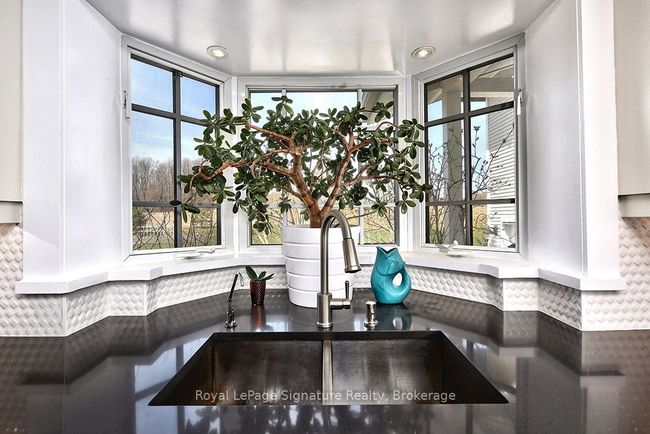 807035 25th Side Road, House other with 4 bedrooms, 3 bathrooms and 6 parking in Grey Highlands ON | Image 17
