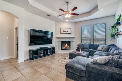 537 Declaration Way, Fate, TX, 75189-7025 | Card Image