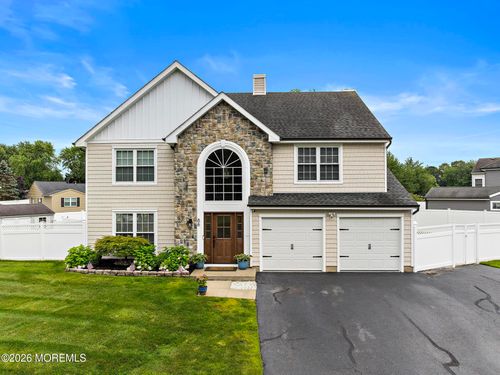 86 Colonial Dr, Tinton Falls, NJ, 07712-3119 | Card Image