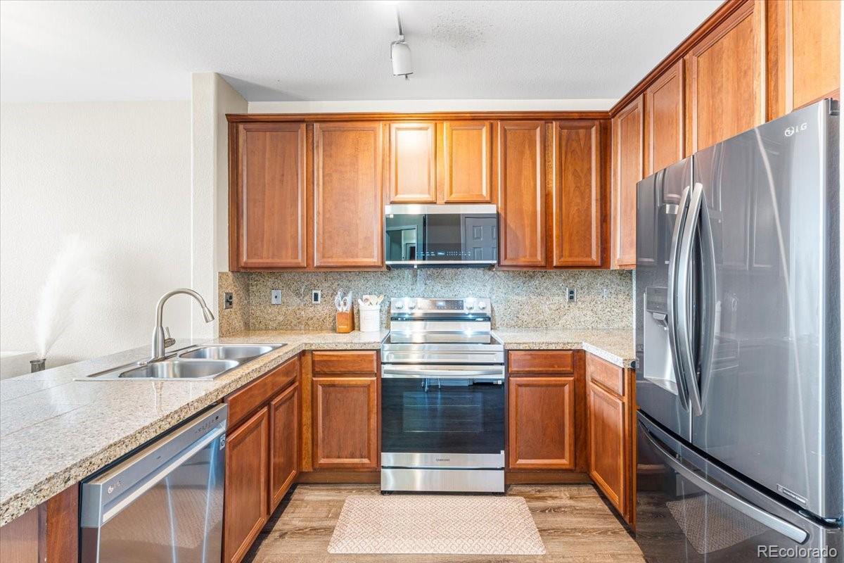 Residential in Englewood 5
