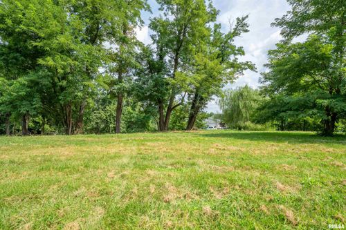 4 Durham Lake Ct, Peoria, IL, 61607 | Card Image