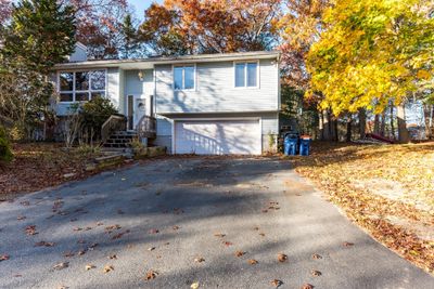 945 Sharon St., House other with 3 bedrooms, 2 bathrooms and 4 parking in New Bedford MA | Image 2