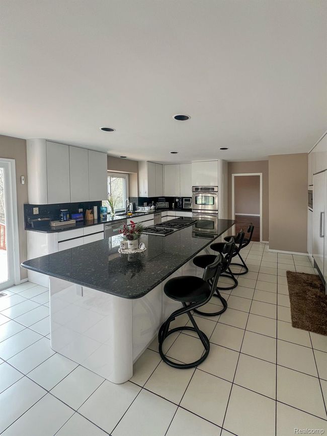 4197 Strathdale Ln, House other with 4 bedrooms, 5 bathrooms and null parking in West Bloomfield MI | Image 11