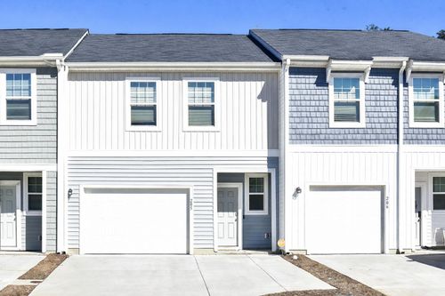 205 Trumpet Vine Dr, Summerville, SC, 29486-7242 | Card Image