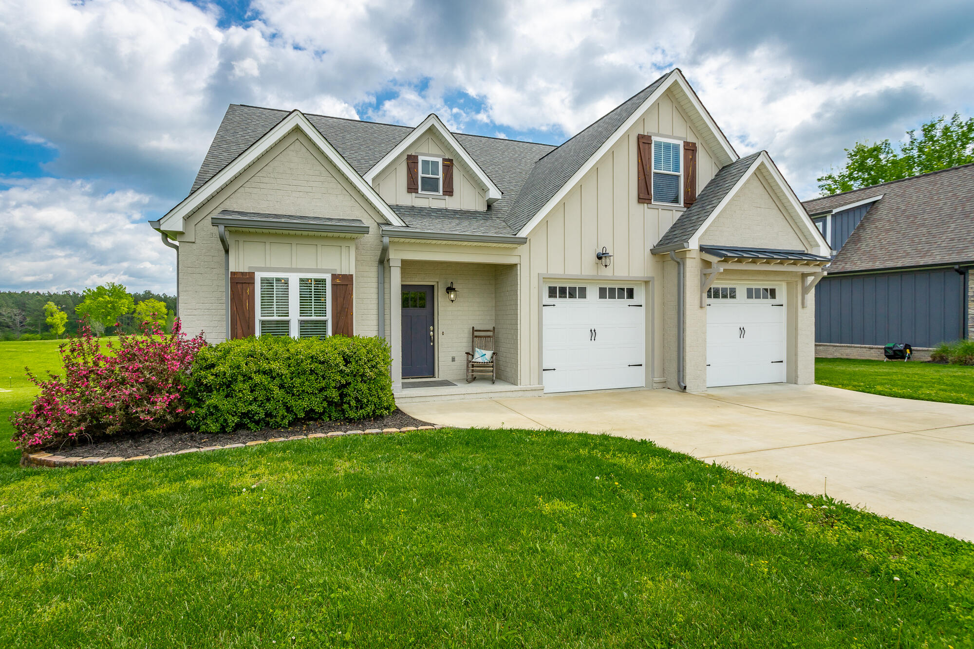 Equestrian Dr, Soddy Daisy, TN 37379