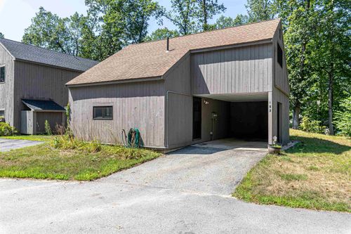 153-111 Coburn Ave, Nashua, NH, 03063-2809 | Card Image